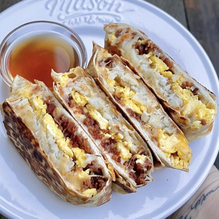 Bacon, Egg & Hashbrown Breakfast Crunchwrap